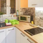 1 Bedroom Beautiful In 公寓 *