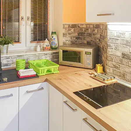 1 Bedroom Beautiful In Apartman *