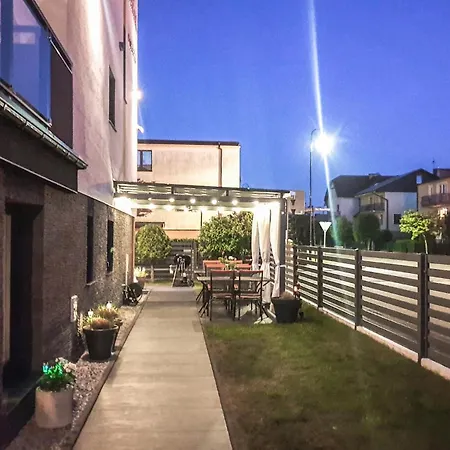 Cozy In With Wifi Apartament *